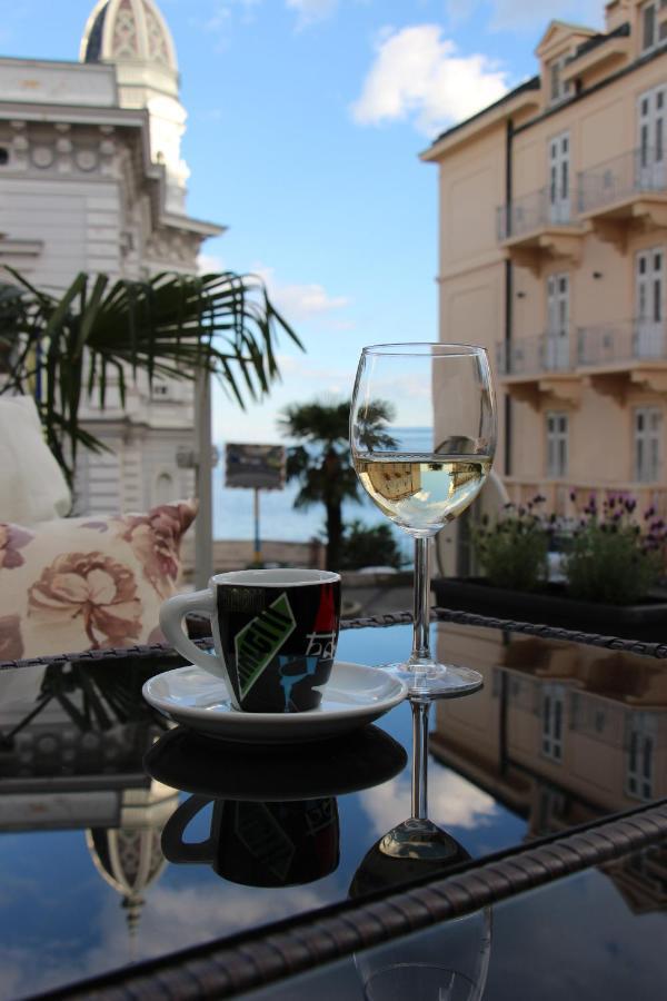 Superior Seaview Apartment Opatija Eksteriør bilde